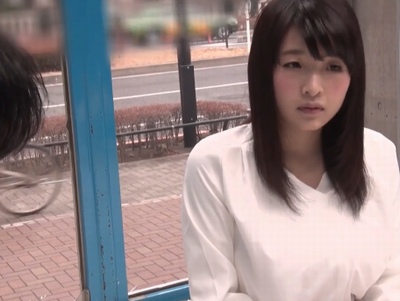 母性を感じる巨乳ぽっちゃり素人さんに声をかけてMM号でガン突きピストン！