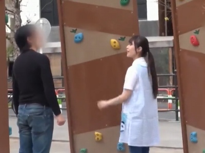 リアル保母さんを公園で確保！園児たちには絶対見せられない種付けパコ