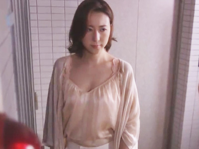 隣人にヘルスで働いている事をネタに脅され逆らえずに膣内射精させた美人妻が妊娠ｗ